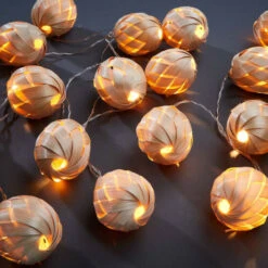 Beste Bewertungen von ❤️ BUTLERS BONDI LIGHTS LED-Lichterkette 20 Bambuslichter Mit USB-Batteriefach ⌛